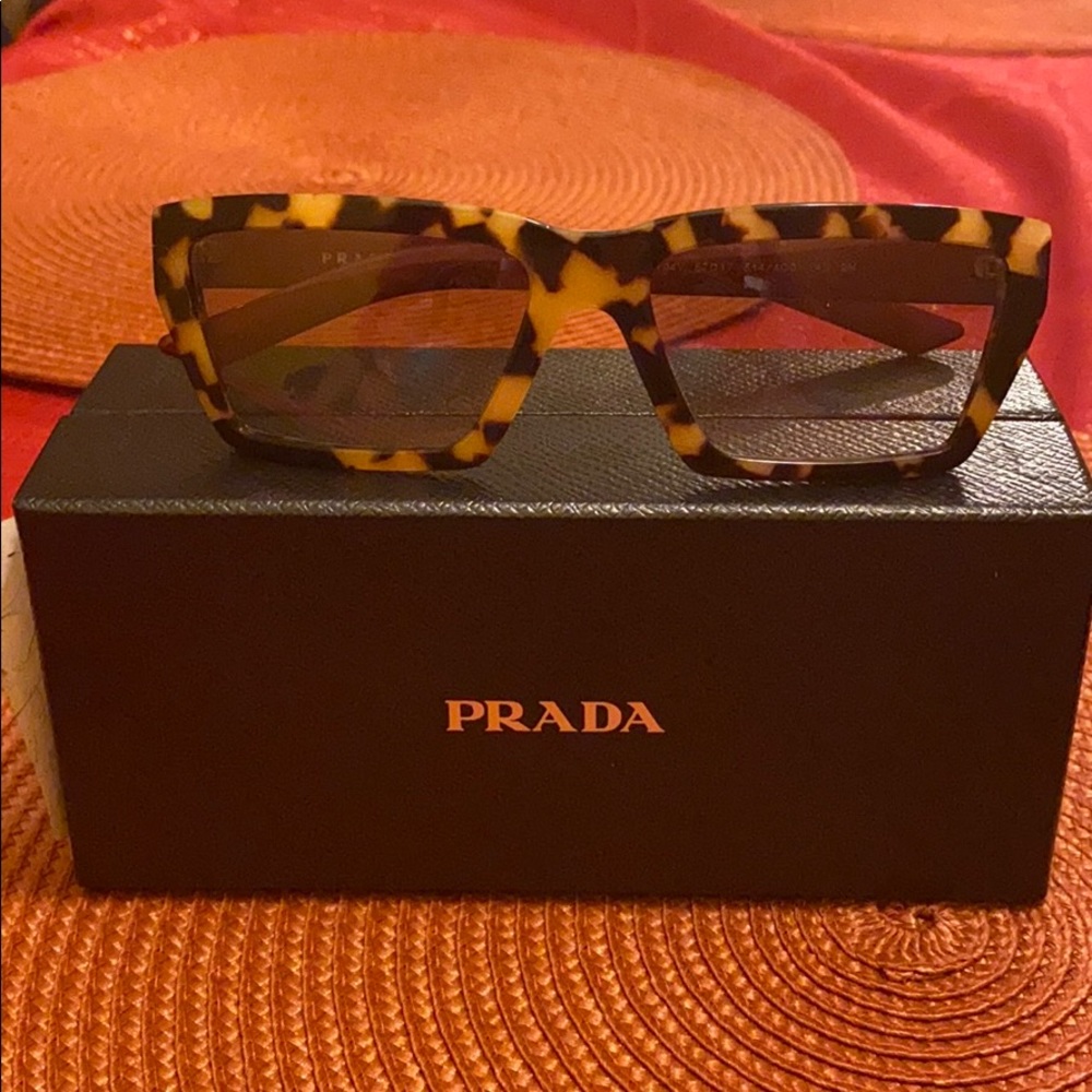 Prada sunglasses 57mm
